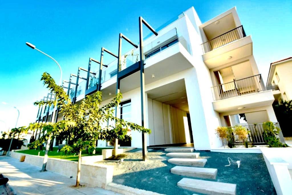 My Mythical Pearl Villa Protaras Buitenkant foto